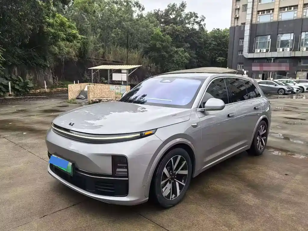 Li Auto Li L7 2024