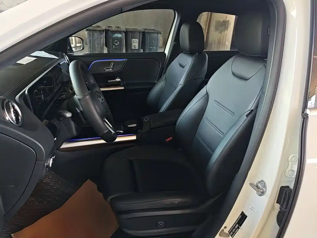 Mercedes-Benz GLA — миниатюра 15
