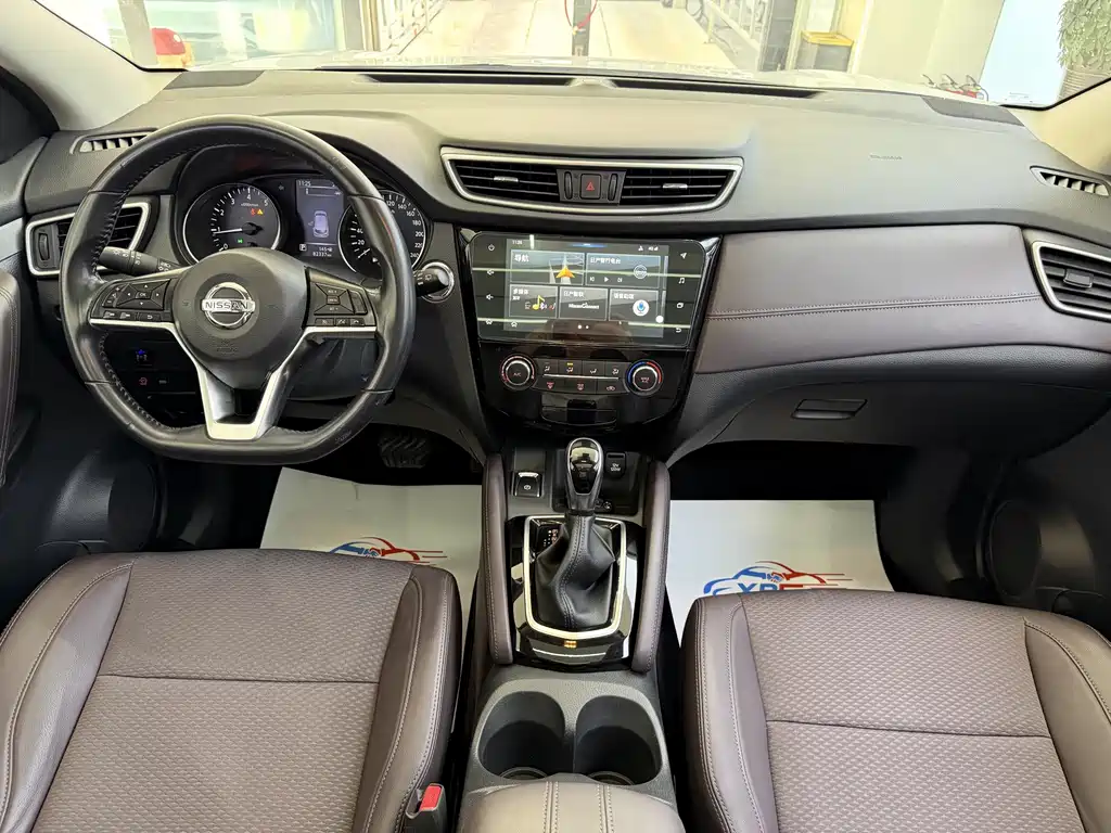 Nissan Qashqai — миниатюра 4