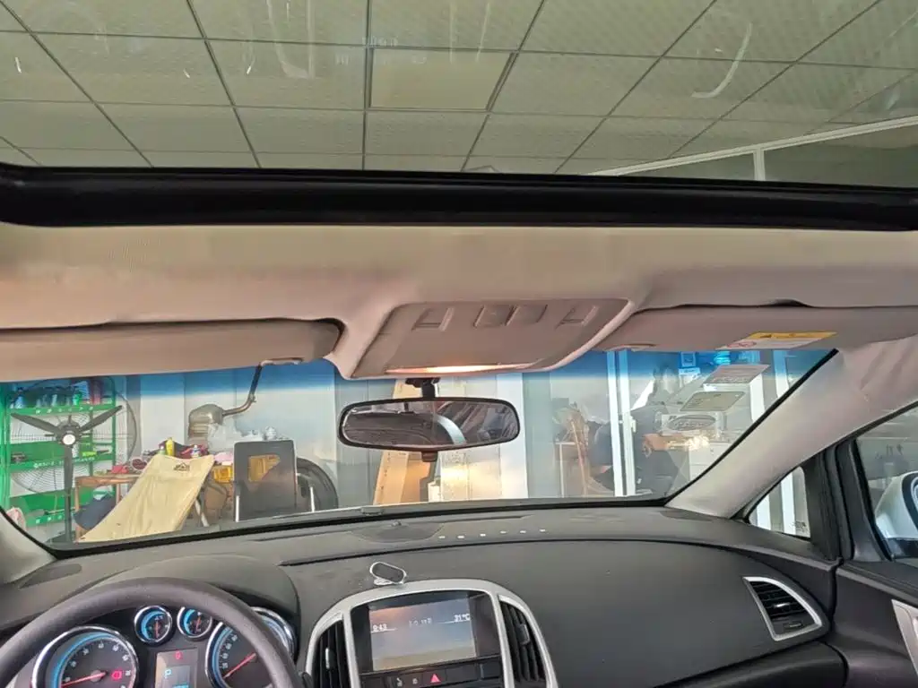 Buick Excelle — миниатюра 18