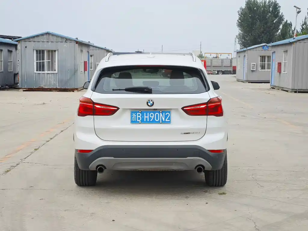 BMW X1 — миниатюра 5