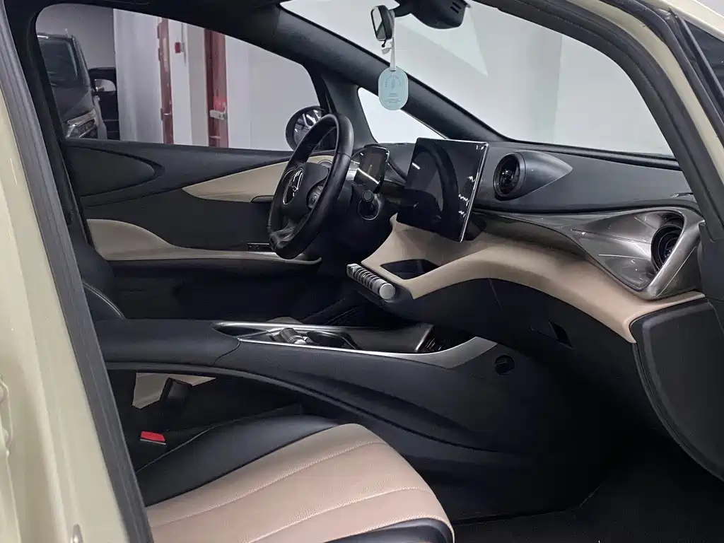 BYD Dolphin — миниатюра 7