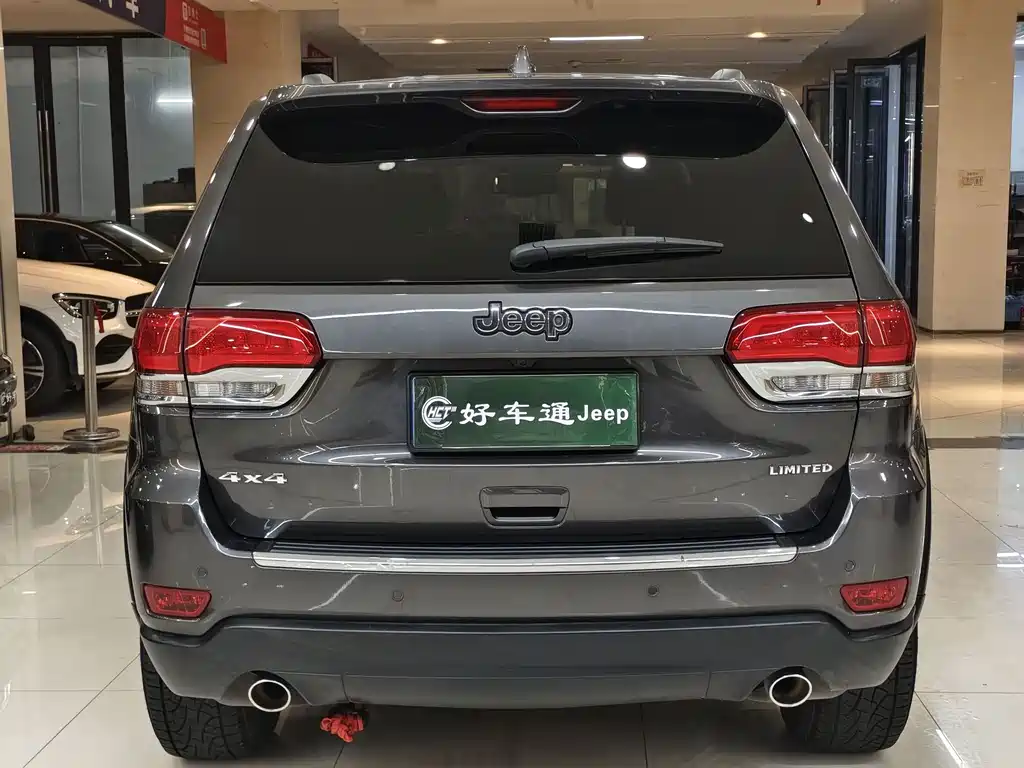 Jeep Grand Cherokee (Import) — миниатюра 18