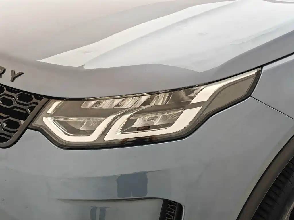 Land Rover Discovery Sport — миниатюра 8