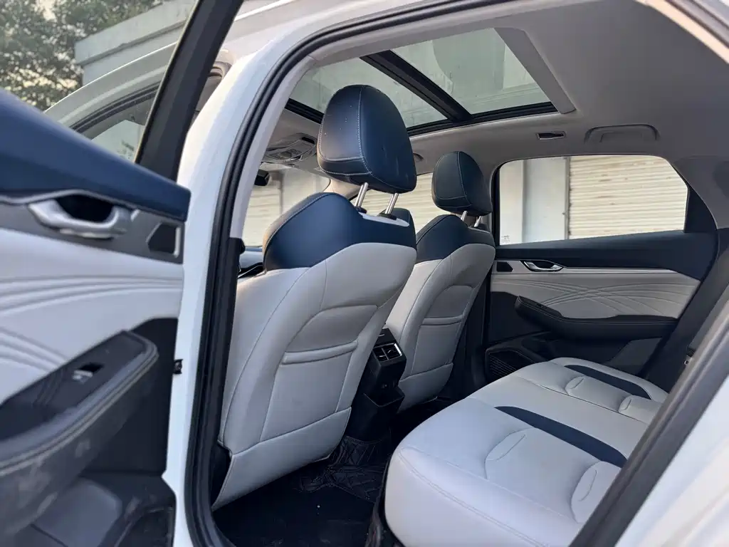 Geely Preface 2023 2.0TD Elite