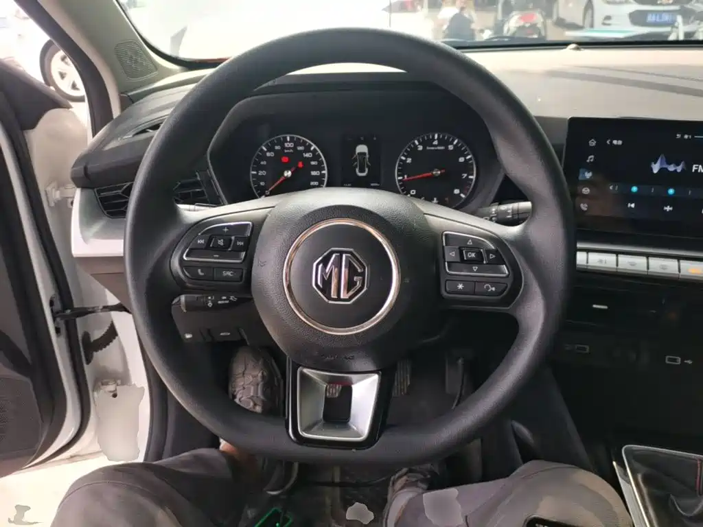 MG MG5 — миниатюра 11