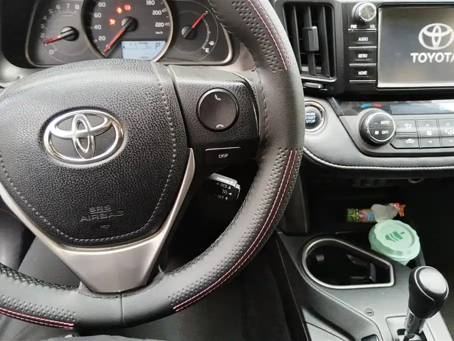 TOYOTA RAV4 RONGFANG