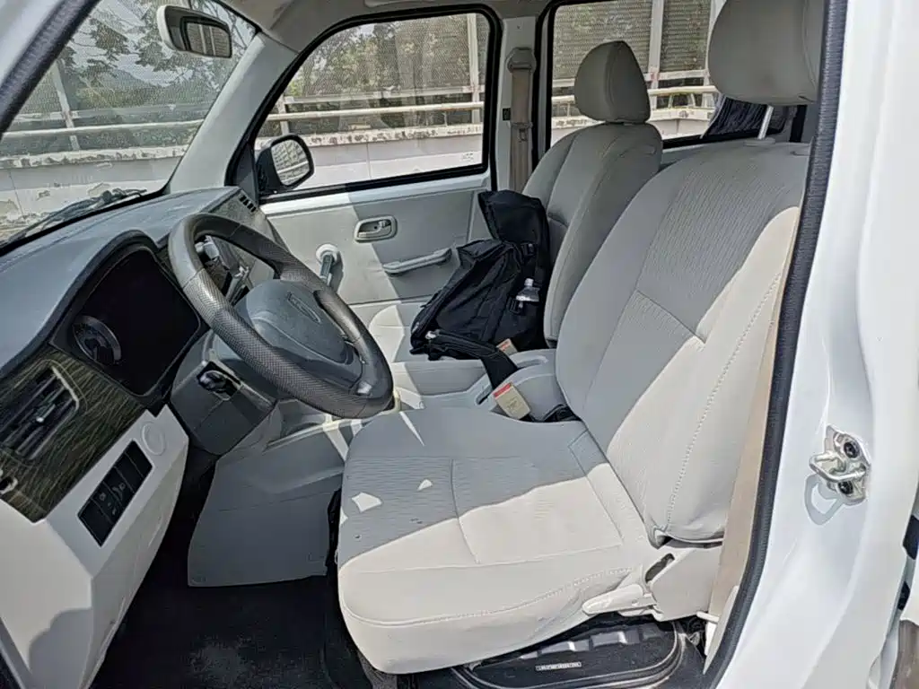 Jinbei Hiace X30L — миниатюра 15