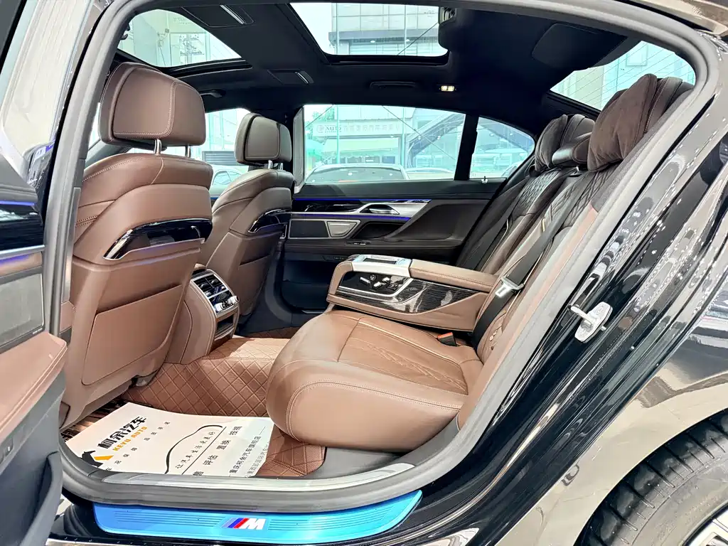 BMW 7 Series — фотографии объявления, Фото 13