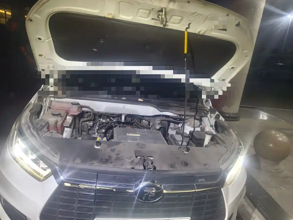 BYD Yuan EV — миниатюра 16