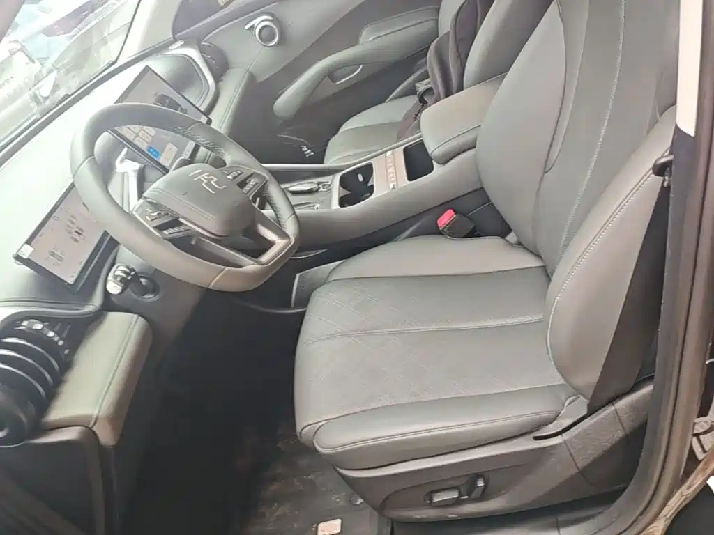 BYD Yuan Plus — миниатюра 15