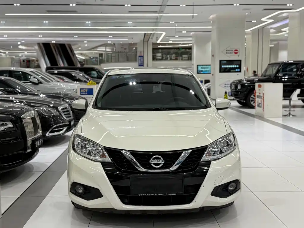 Nissan Tiida 2019