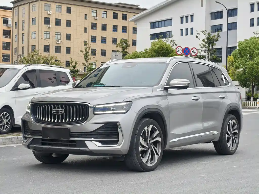 Geely Xingyue L 2023