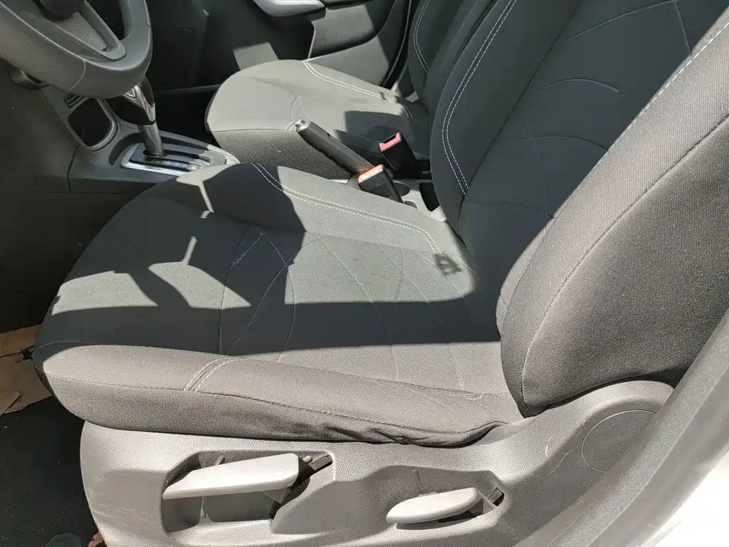 Ford Fiesta — миниатюра 10