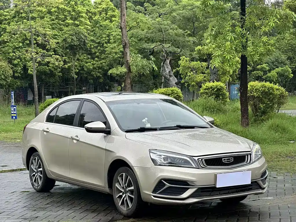 Geely Emgrand — миниатюра 3