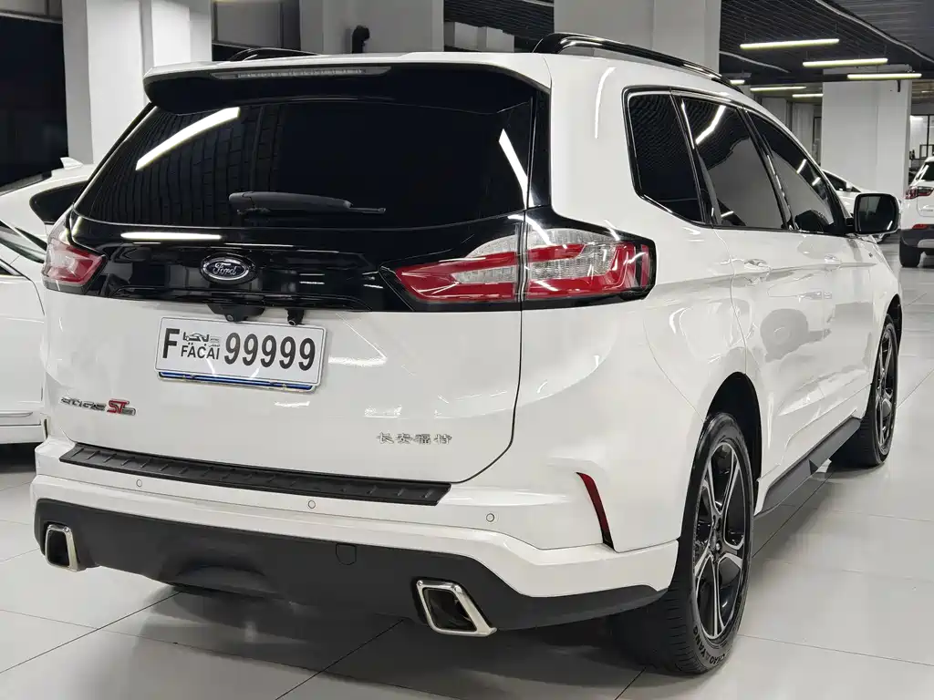 Ford Edge — миниатюра 3