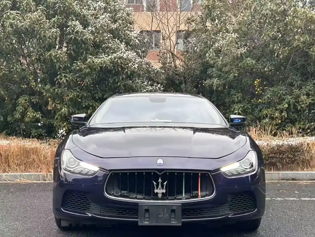 MASERATI GHIBLI