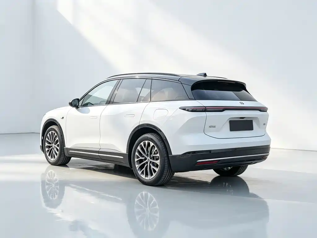 NIO ES6 — миниатюра 5