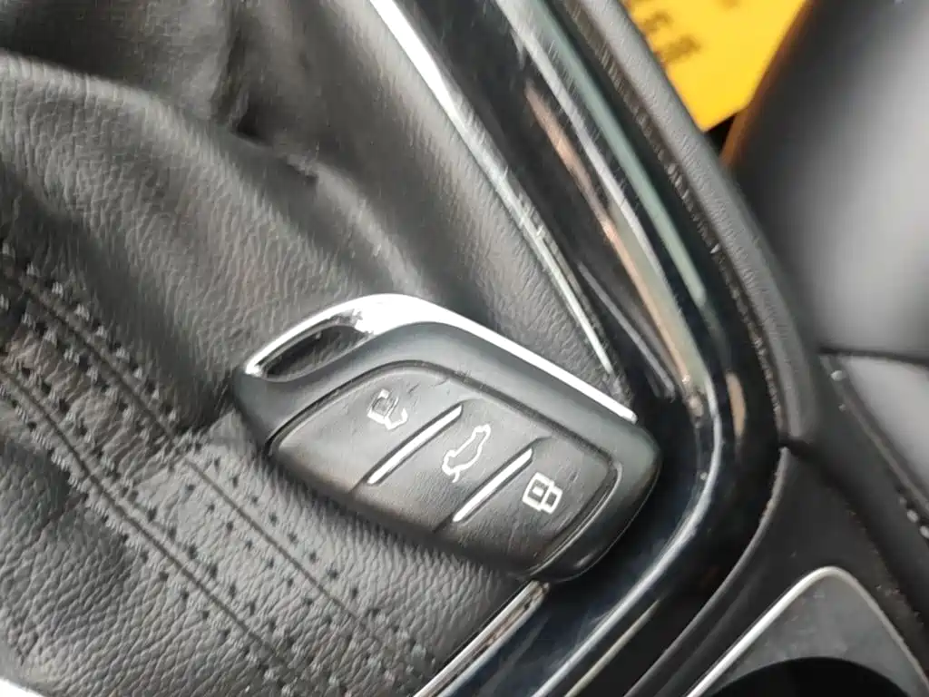 Roewe i5 — миниатюра 9