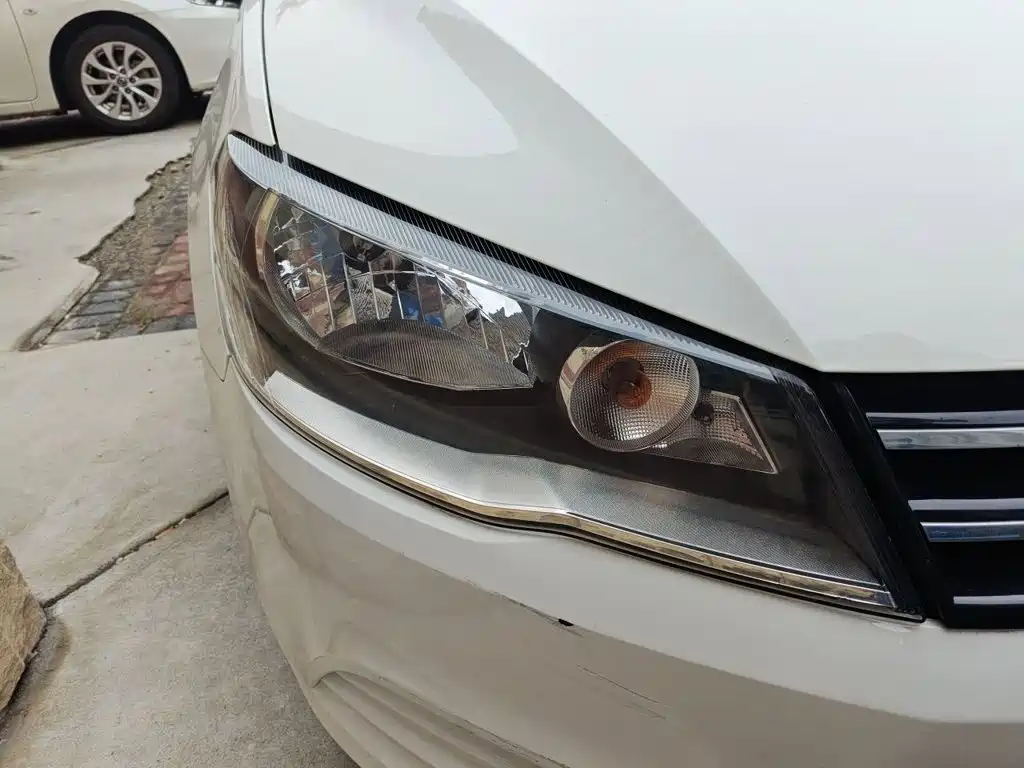 Volkswagen Jetta — миниатюра 7