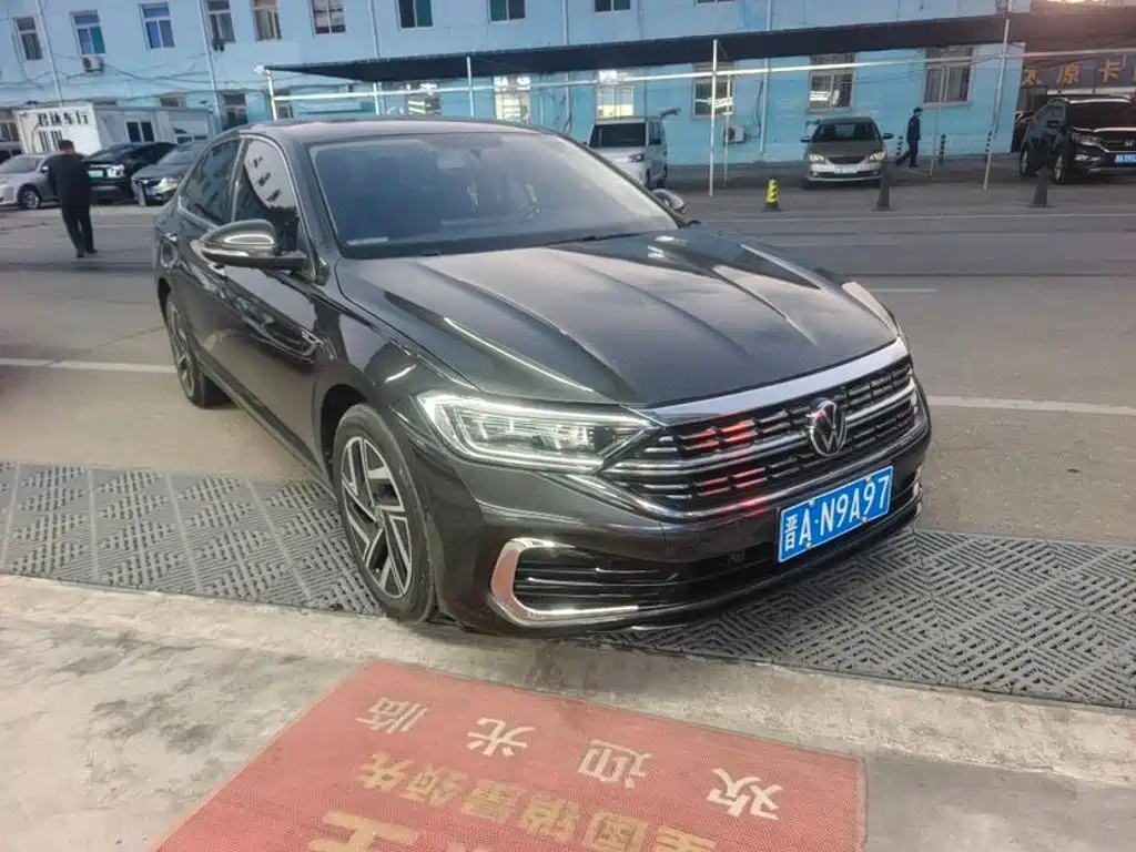 Volkswagen Sagitar — миниатюра 2