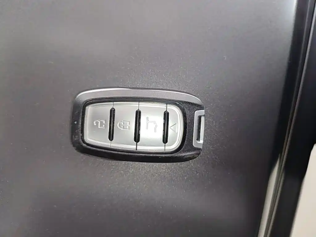 GAC Motor Shadow Leopard — миниатюра 9