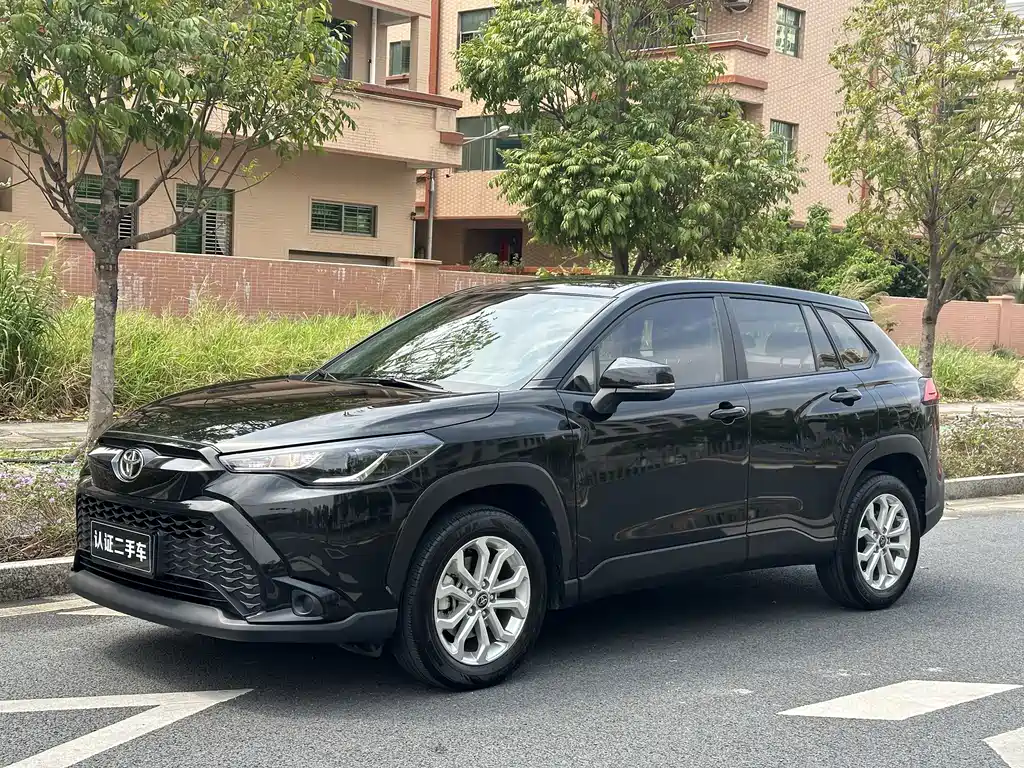 Toyota Frontlander 2024