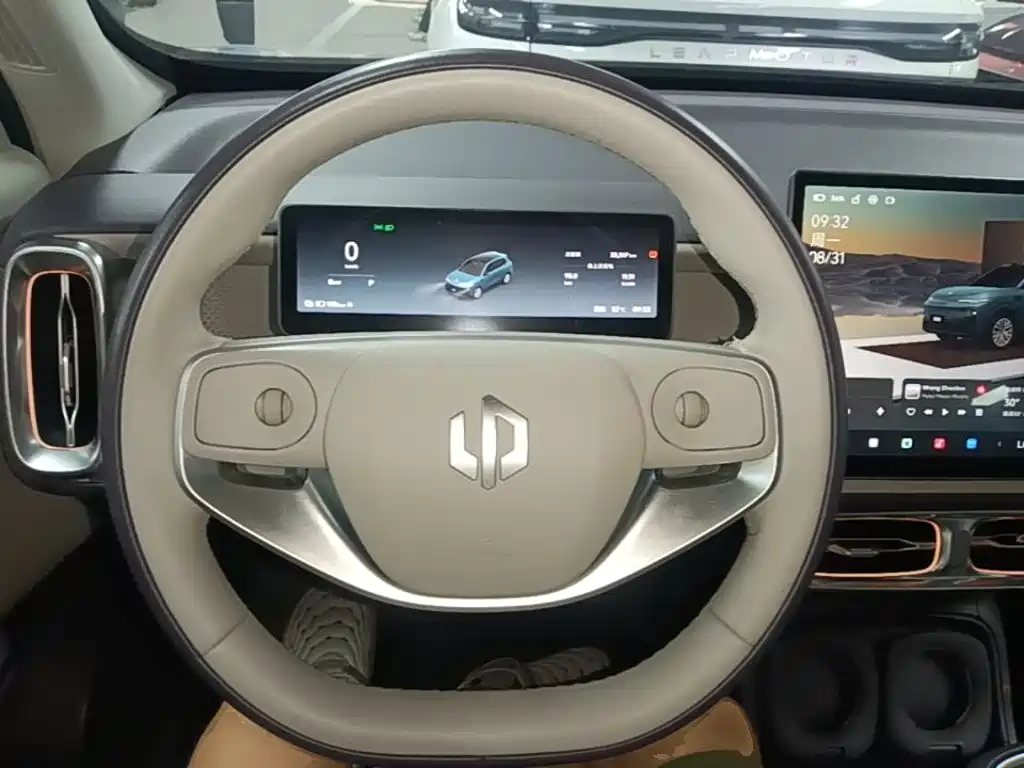 Leapmotor Leapmotor B10 — миниатюра 11