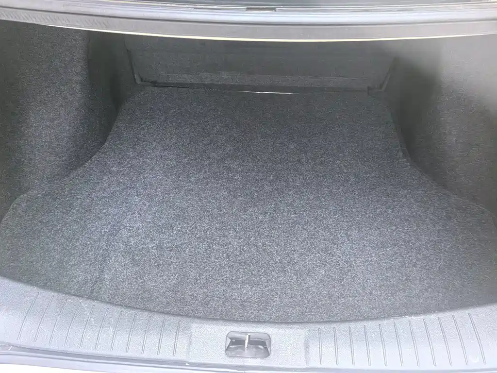 Nissan Sylphy — миниатюра 15