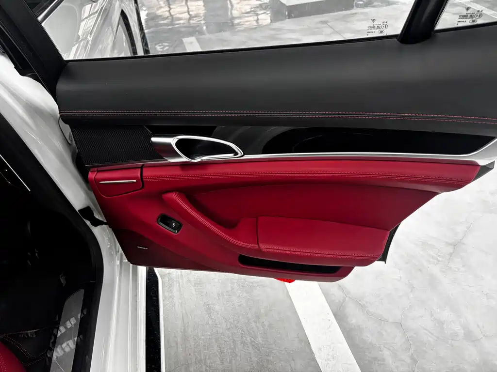 Porsche Panamera — миниатюра 15
