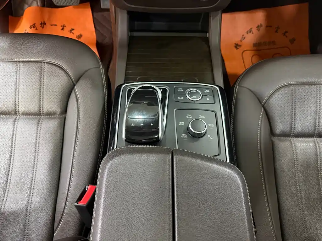 Mercedes-Benz GLS — миниатюра 9