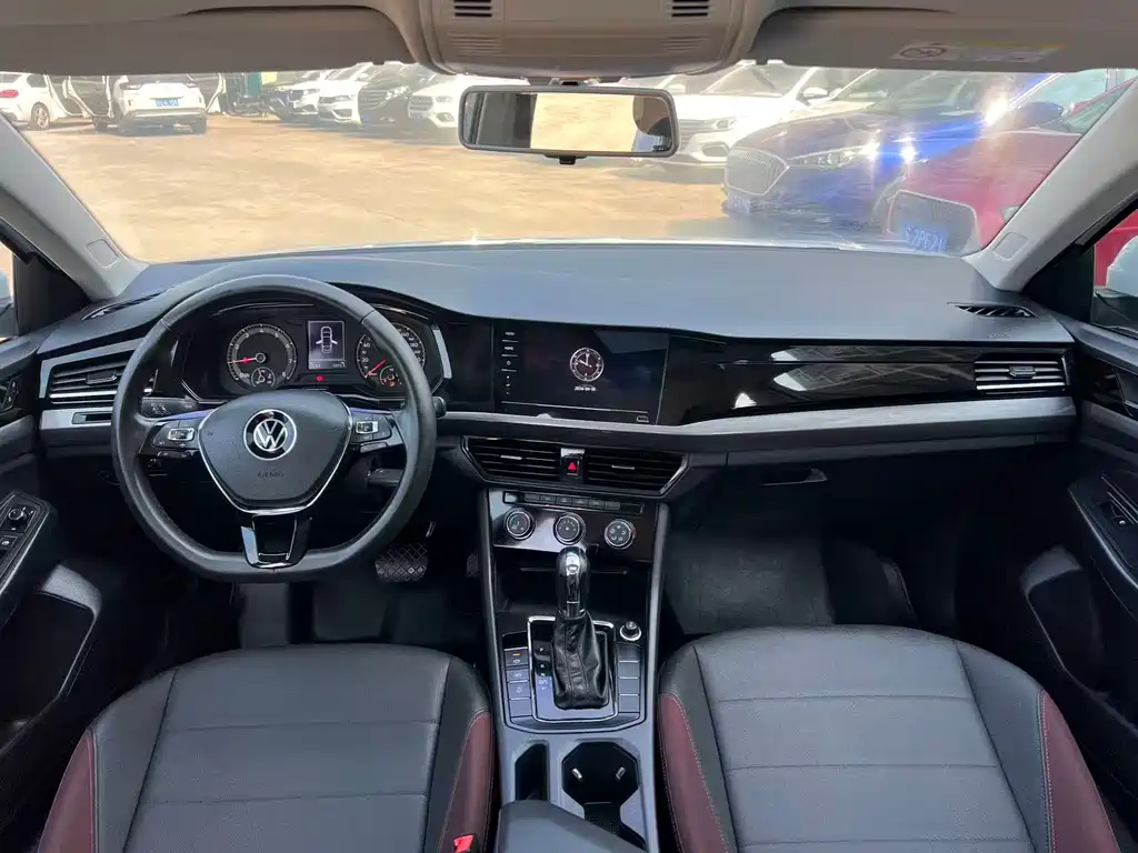 Volkswagen Bora — миниатюра 13