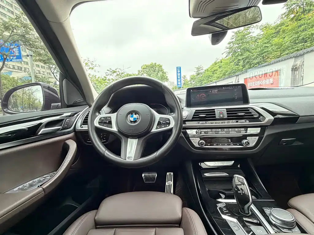 BMW X3 — миниатюра 15
