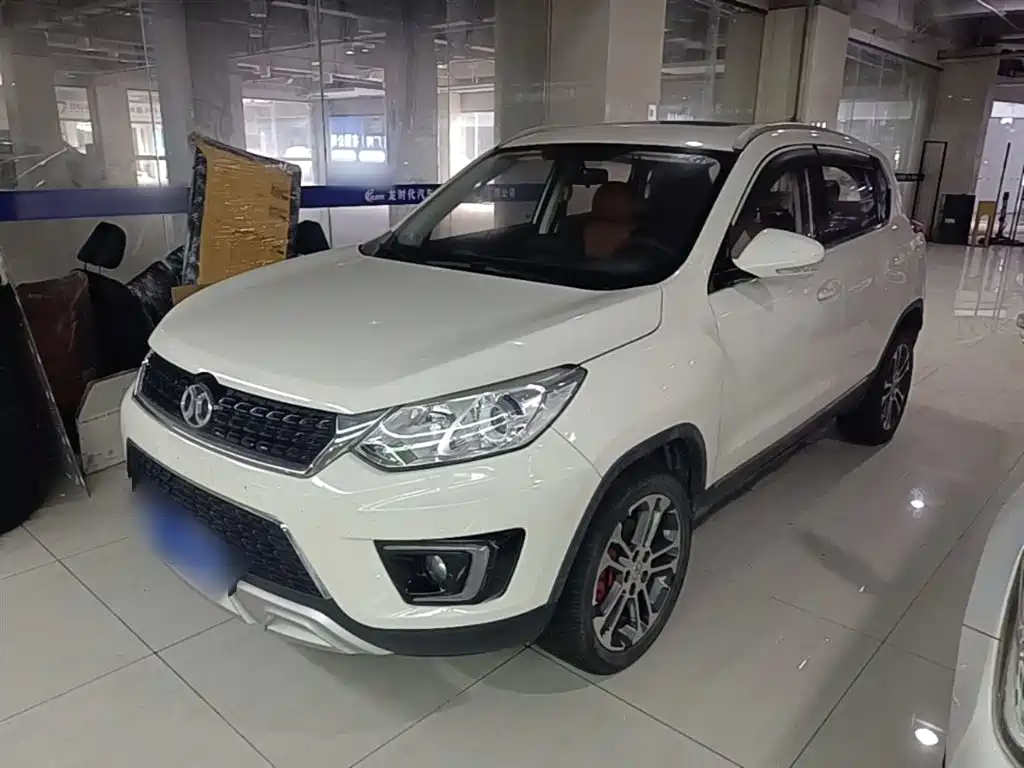 BAIC Senova X35 2017