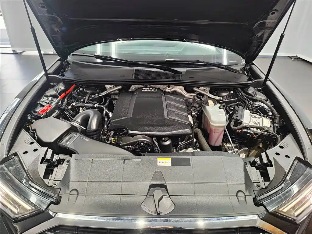 Audi A6L — миниатюра 8