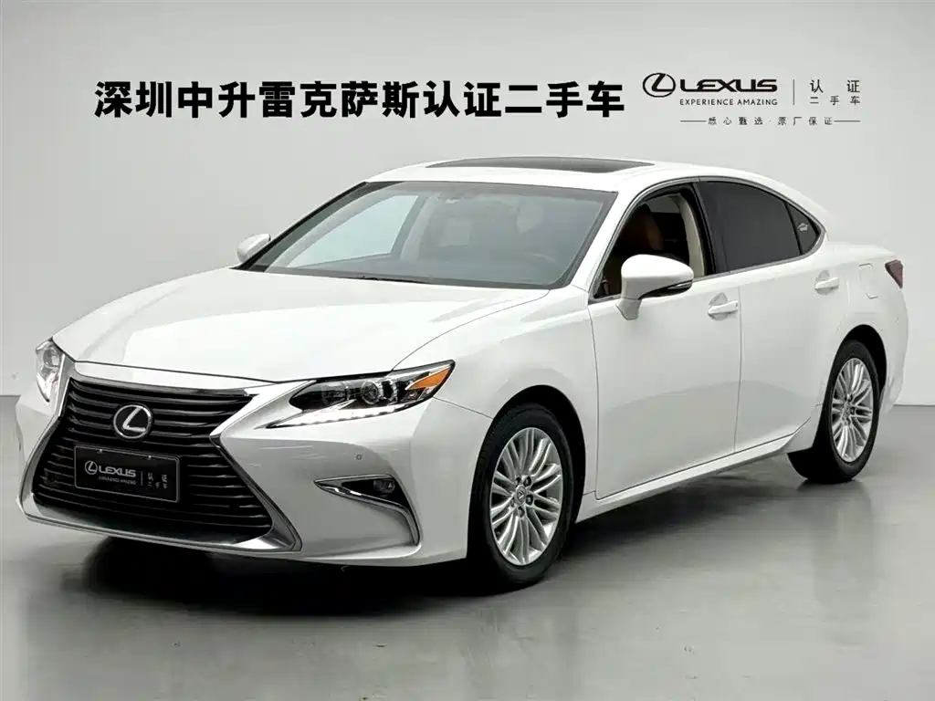 Lexus ES 2016