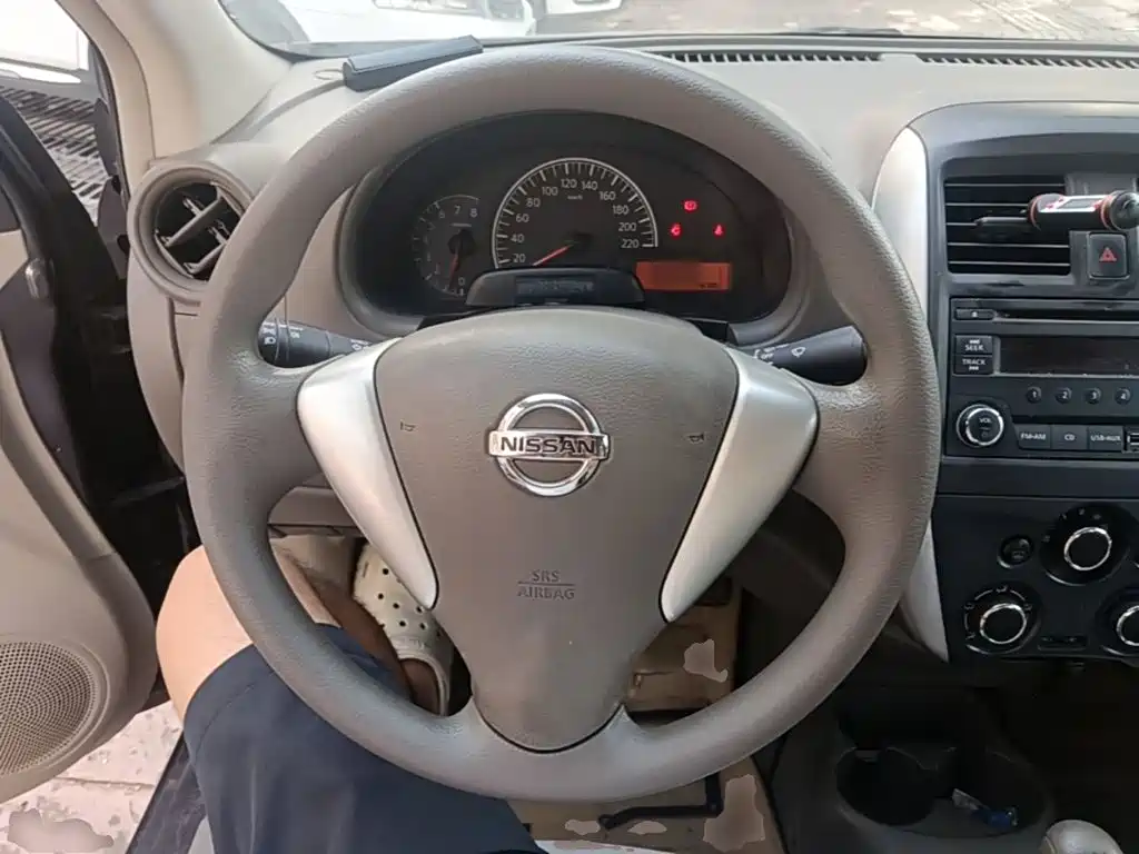 Nissan Sunny — миниатюра 11