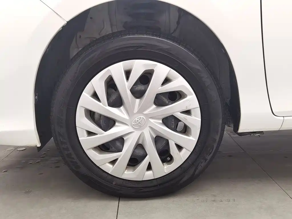 Toyota Vios FS — миниатюра 17
