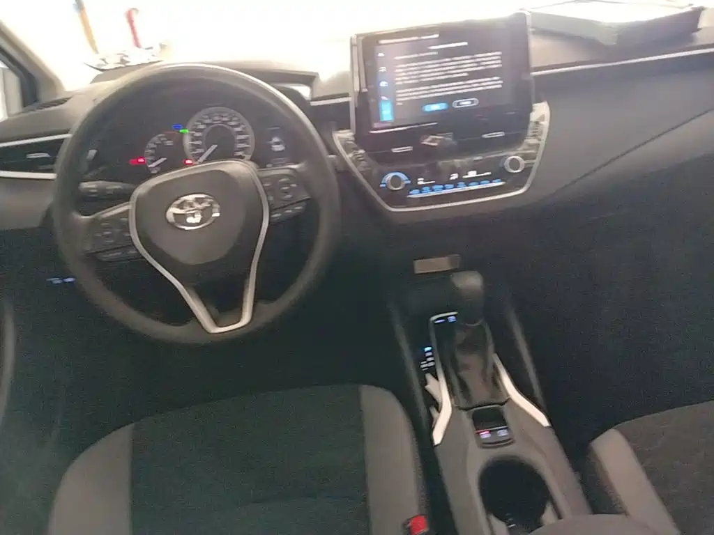 Toyota Corolla — миниатюра 10