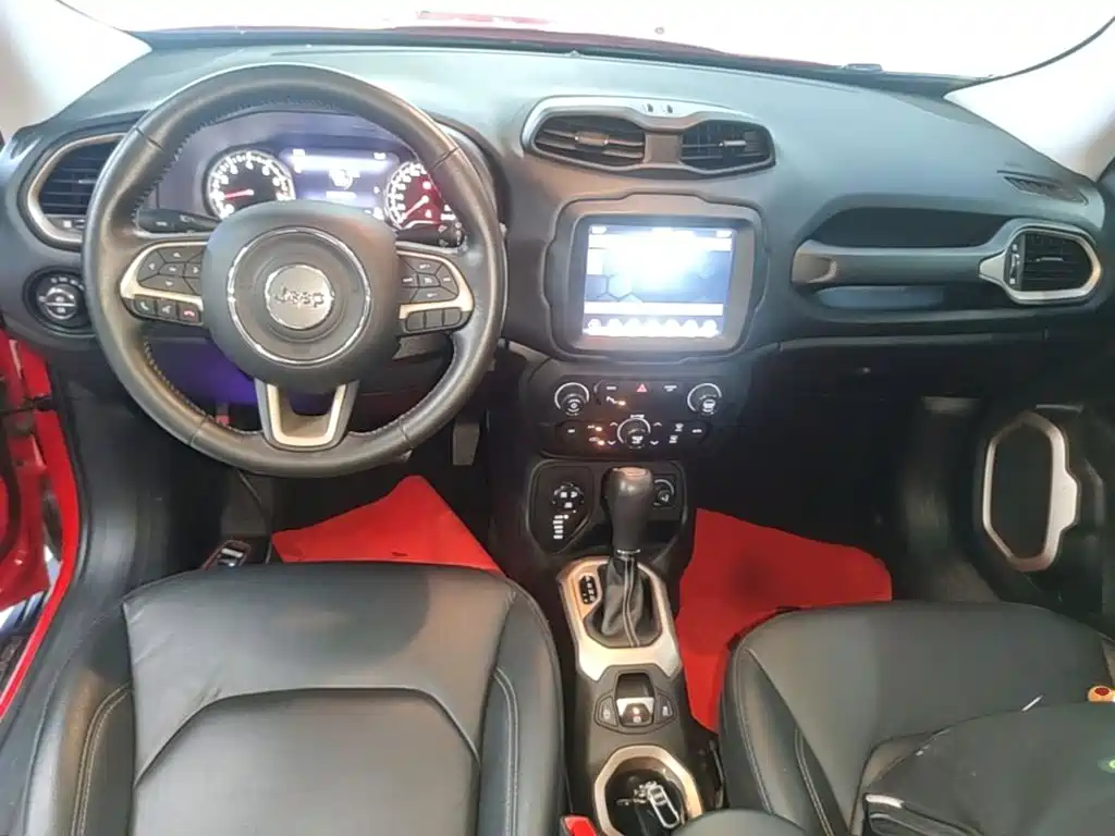 Jeep Renegade — миниатюра 10