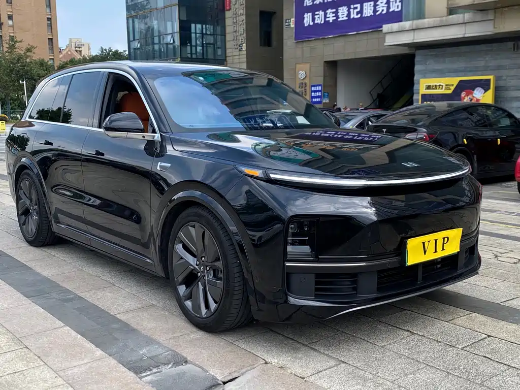 Li Auto Li L8 — миниатюра 3