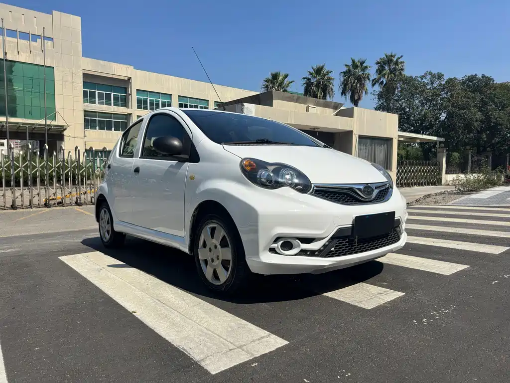 BYD F0 — миниатюра 3