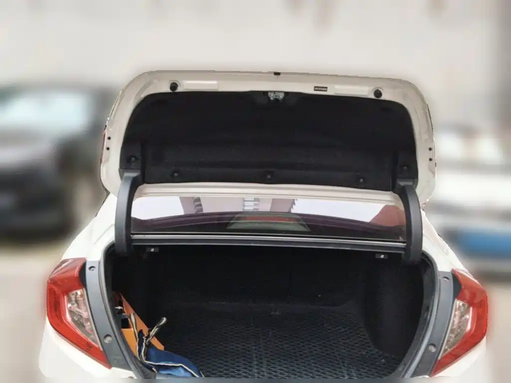 Honda Civic — миниатюра 20