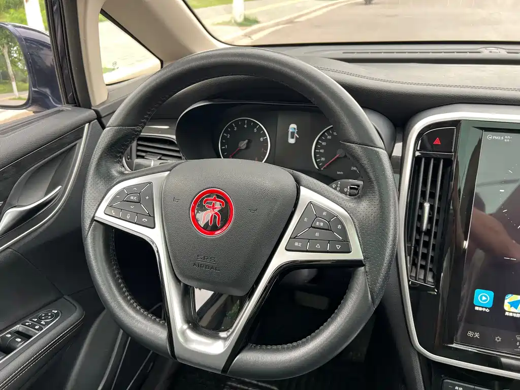 BYD MAX — миниатюра 16