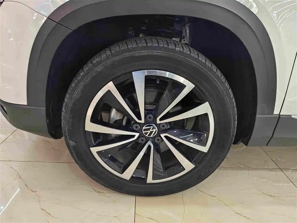 Volkswagen Tharu — миниатюра 13