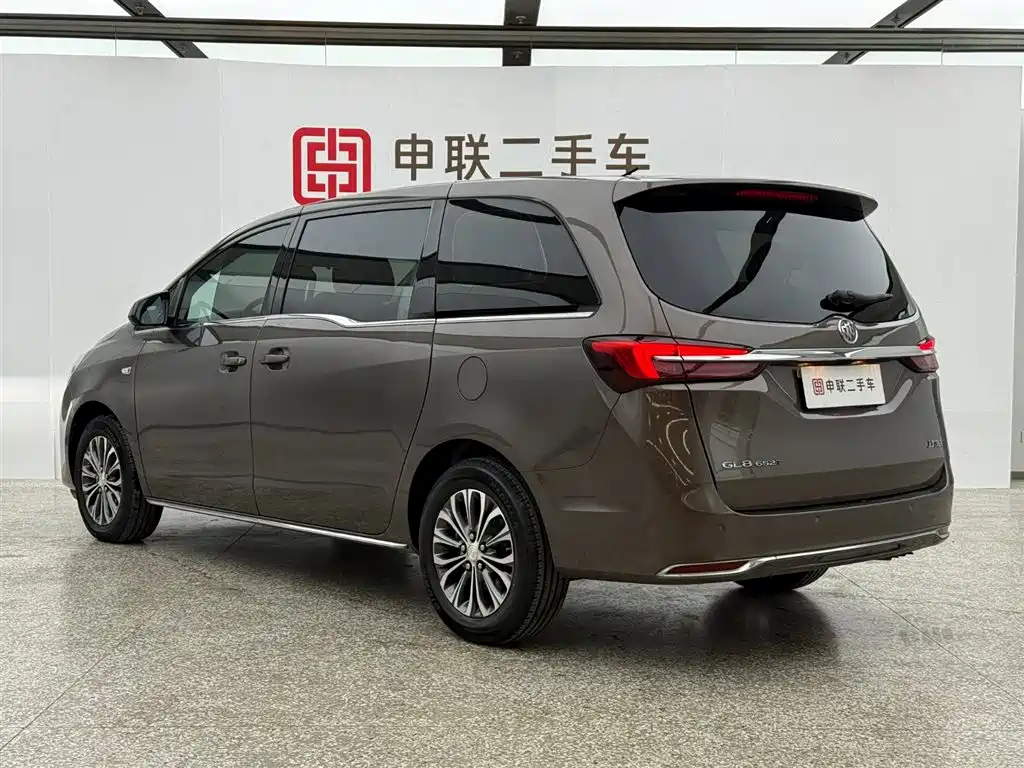 Buick GL8 2022