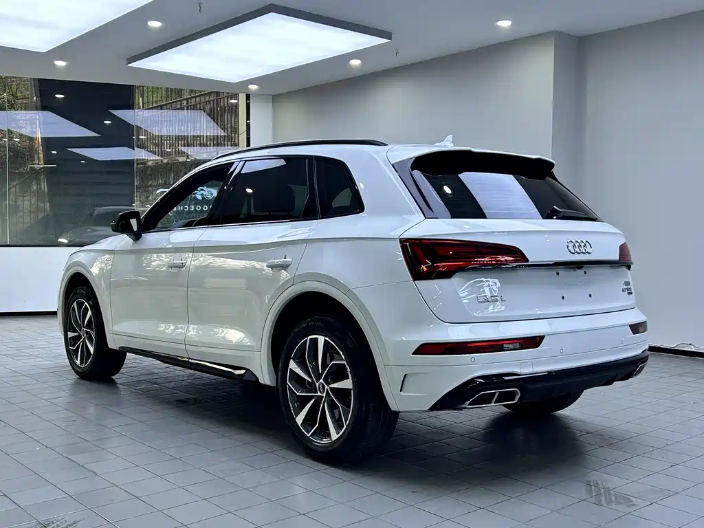 Audi Q5L 2023 40T Luxury