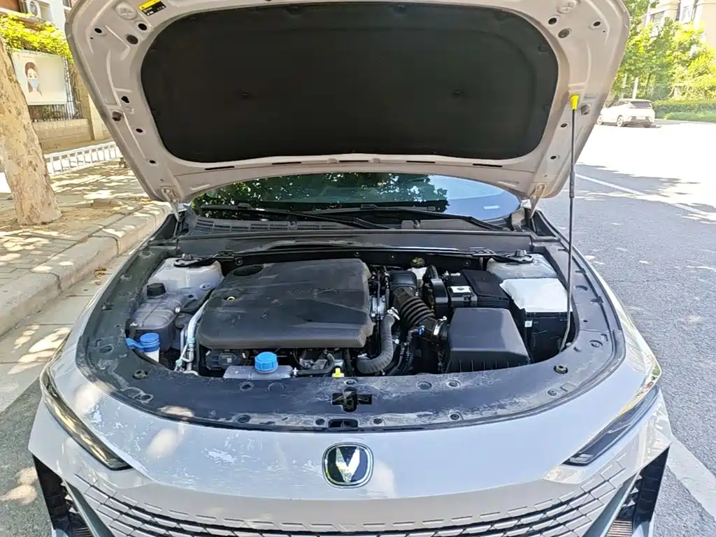 Changan UNI-V — миниатюра 20