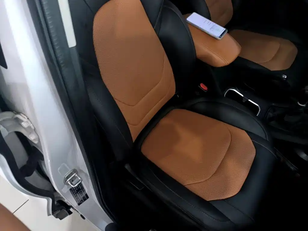 Wuling Hongguang S3 — миниатюра 25