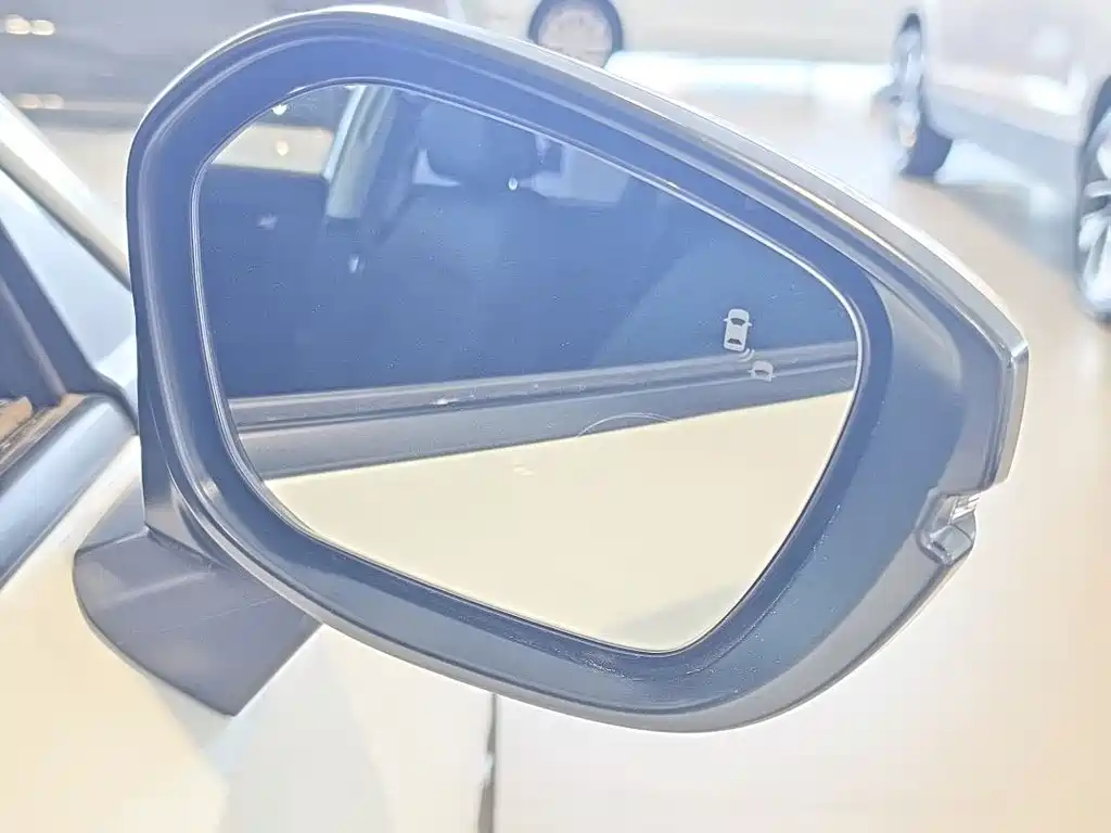 Honda Civic — миниатюра 16